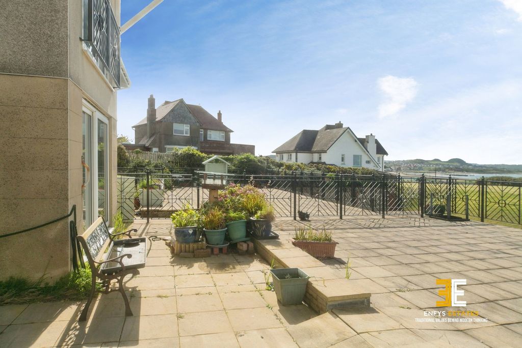 Additional image 18 of 1 bed flat for saleGogarth Morfa, Abbey Road, Llandudno LL30