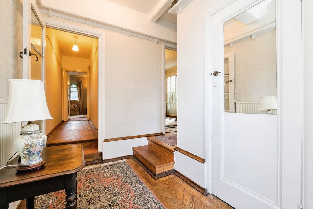 Property photo 2 of 22 Pbox-Img.Jpg