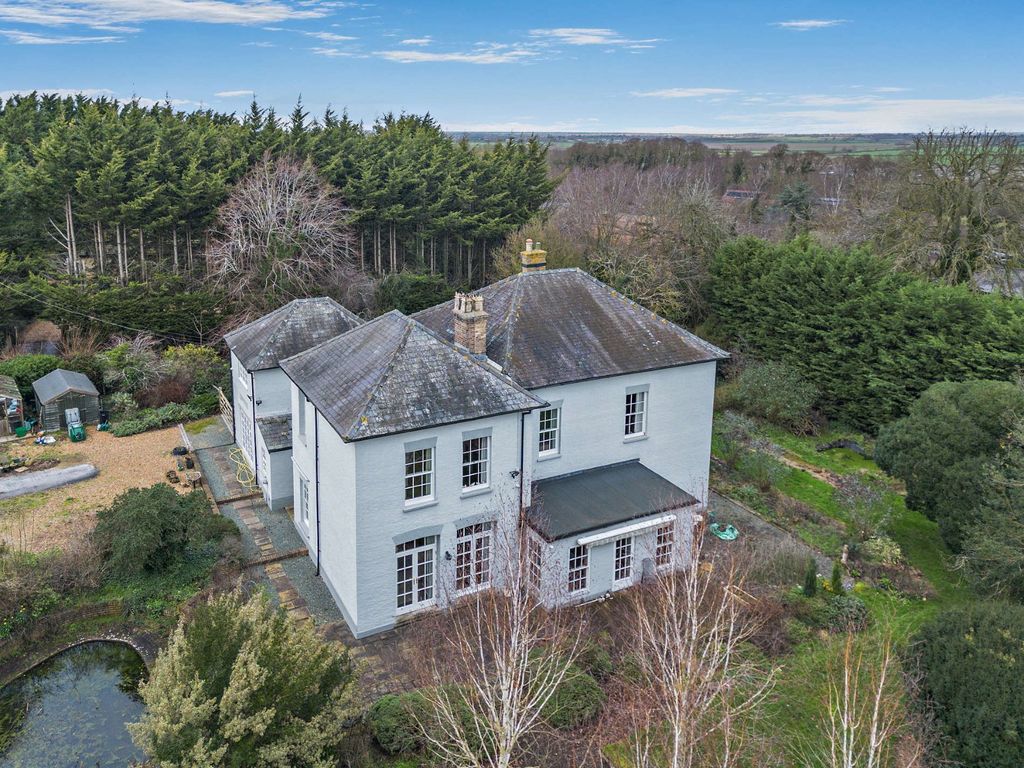 Property photo 1 of 22 Picture No. 02