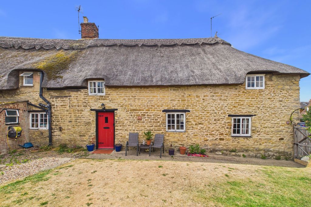 Property photo 1 of 23