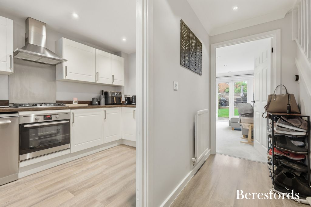 Property photo 3 of 16 Picture No. 20