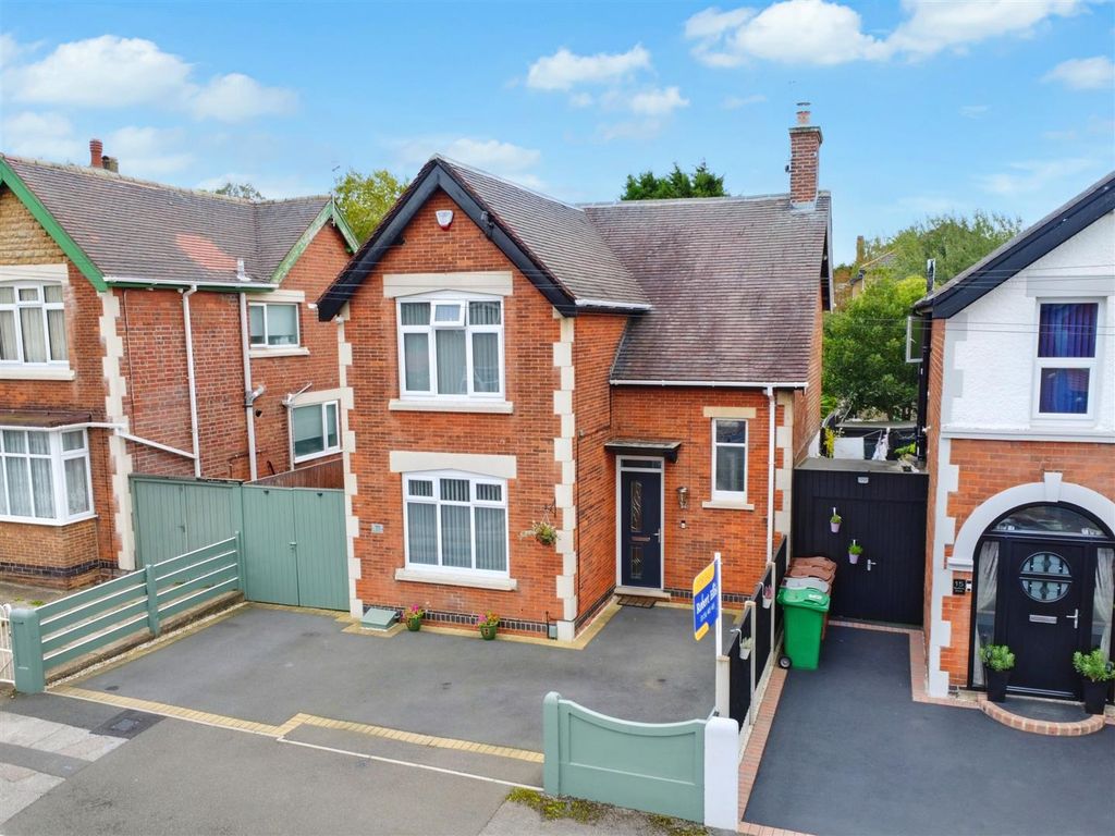 Property photo 1 of 34 Front.Jpeg