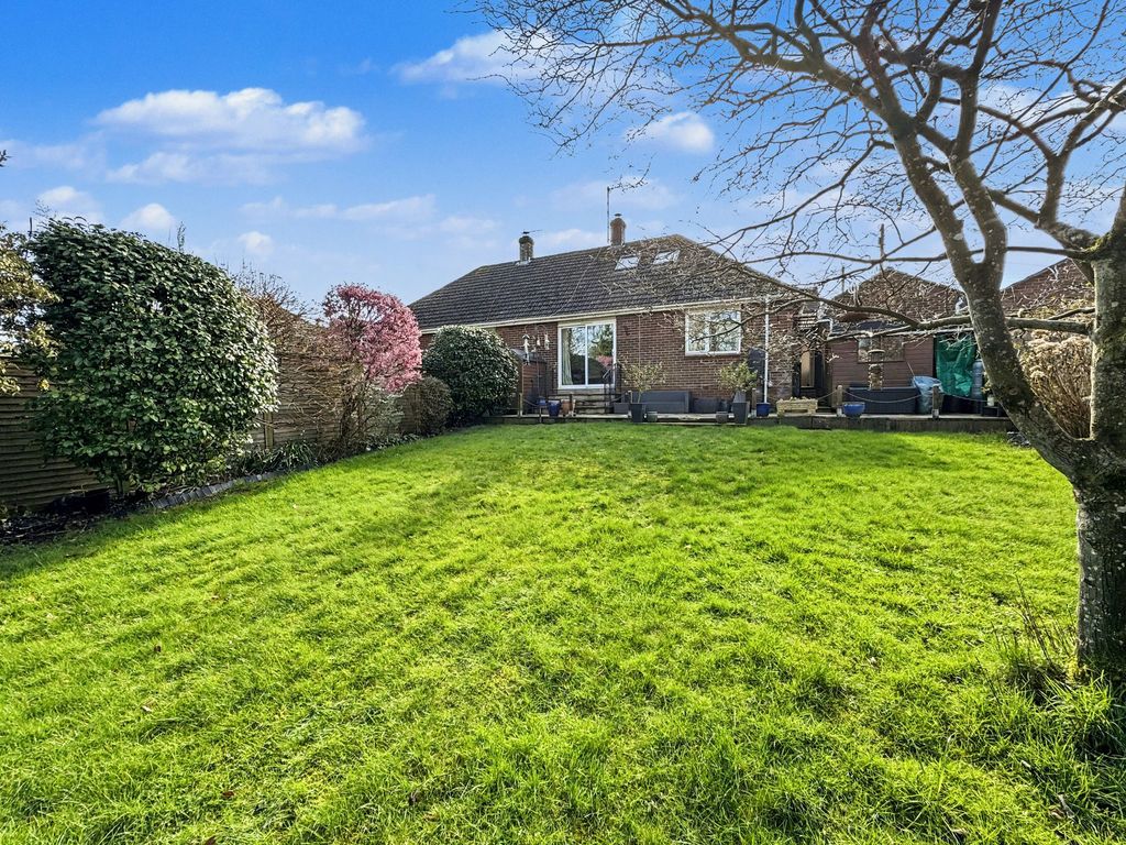 Property photo 3 of 13