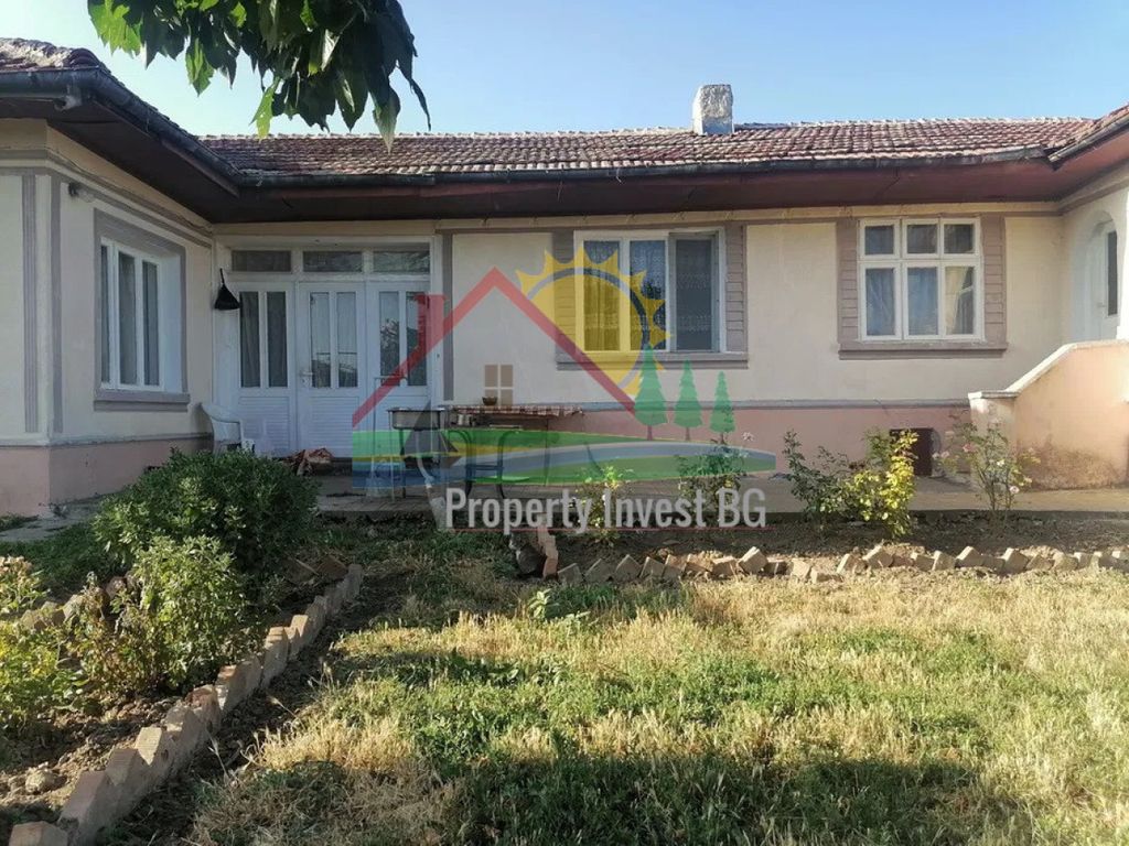 Property photo 1 of 5
