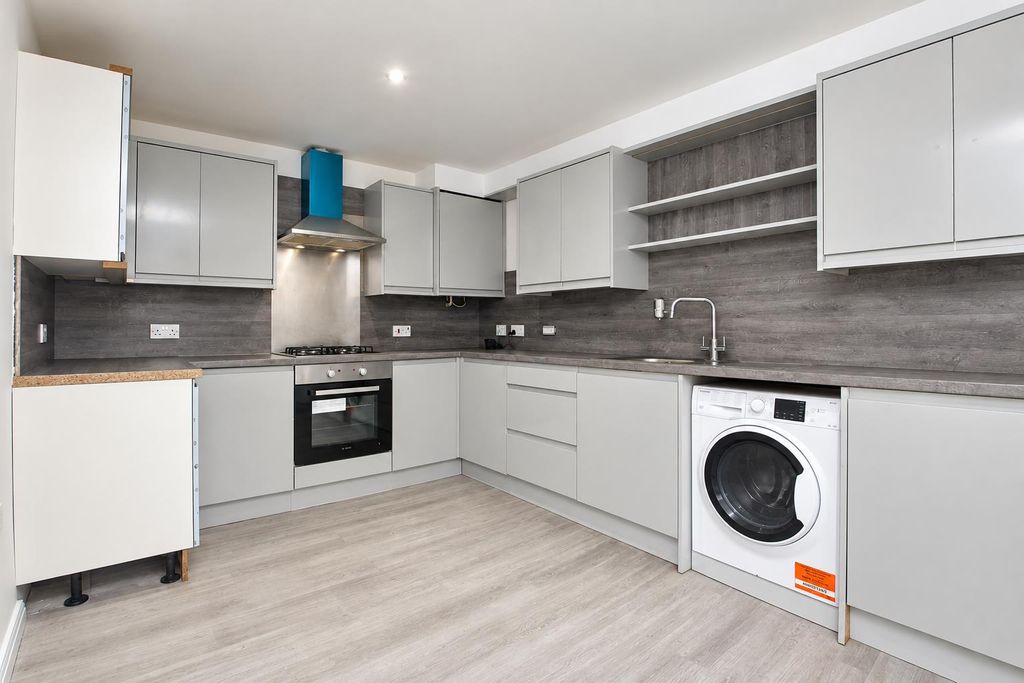 Property photo 2 of 19 3.Png