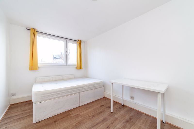 Property photo 3 of 5 Photo 3