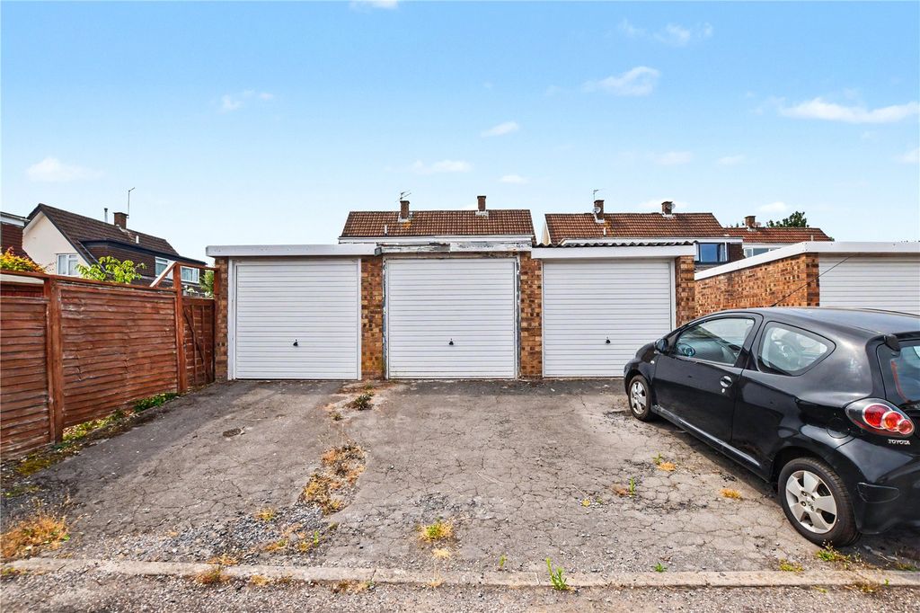 Property photo 2 of 17 Picture No. 03