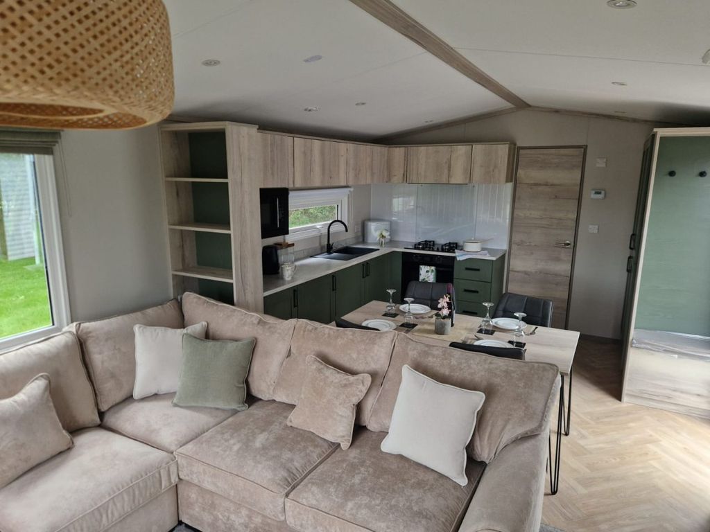 Property photo 2 of 15 Whatsapp Image 2025 09 20 At 12.42.09 (4) (1)