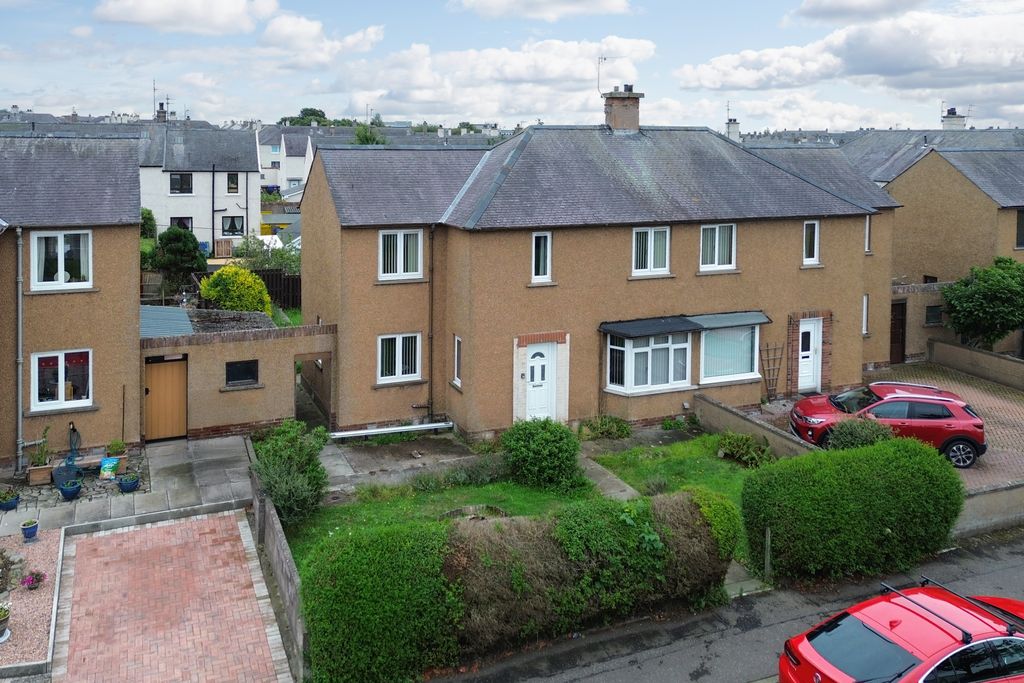 Property photo 1 of 24