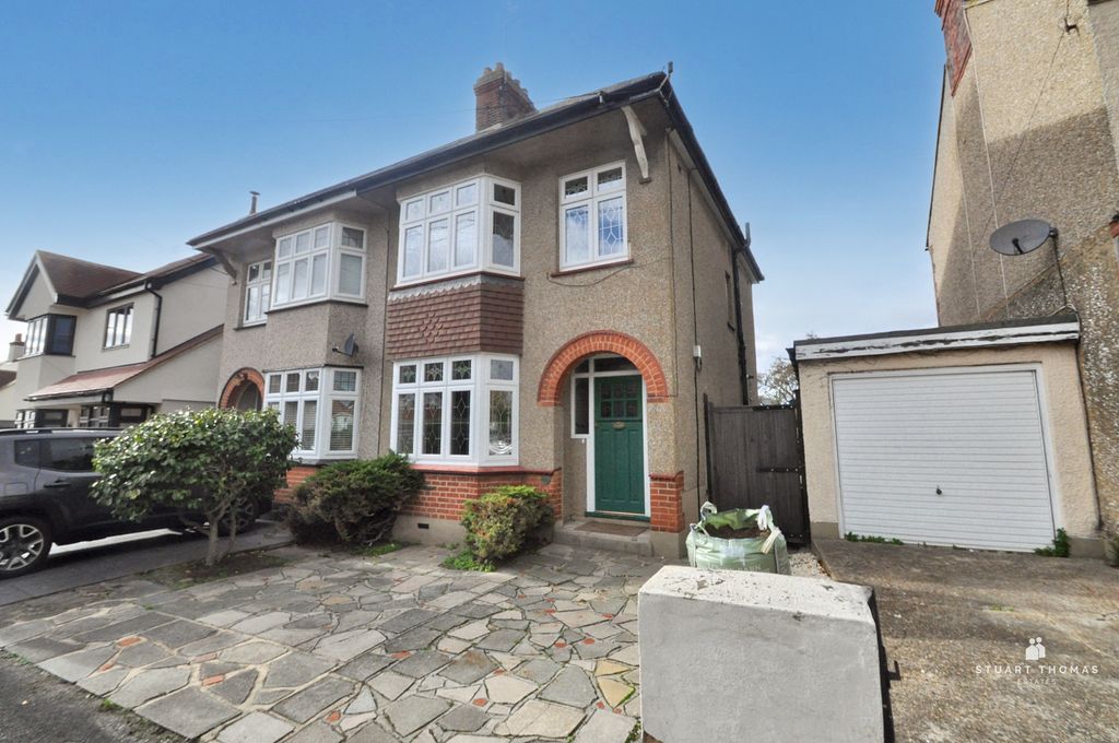 Property photo 1 of 11