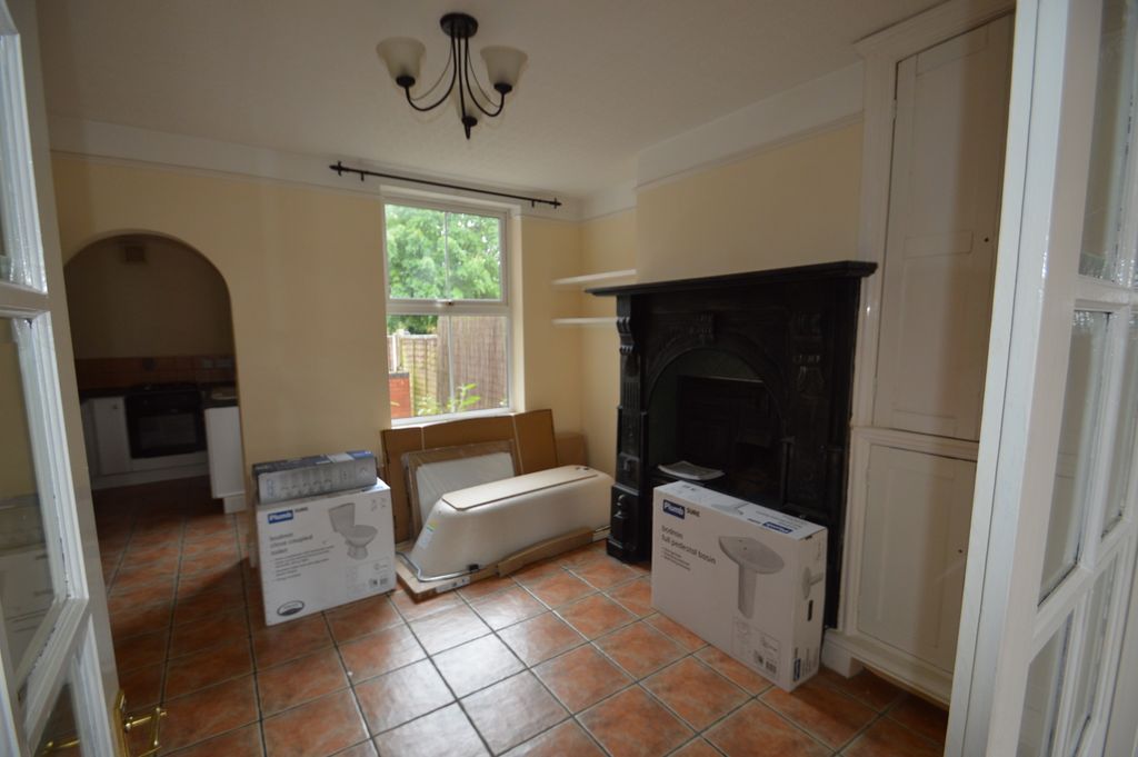 Property photo 3 of 7 Dining Room