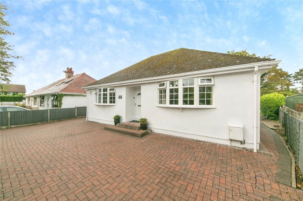 Property photo 1 of 19 Picture No. 21
