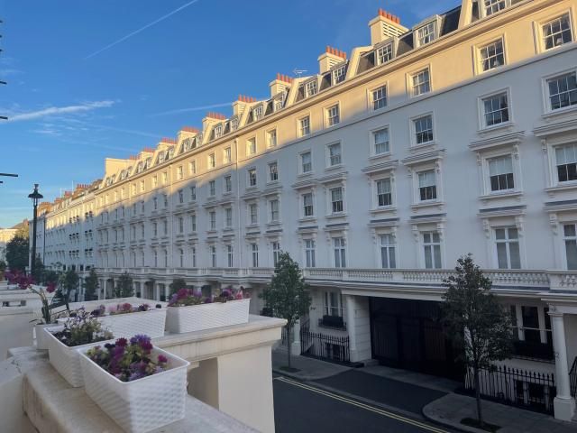 Property photo 1 of 6 Studio To Rent Gloucester Street, Pimlico Sw1V