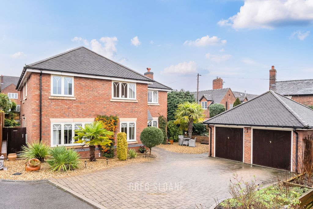 Property photo 1 of 24 1404869-1-6984Cf4983c53