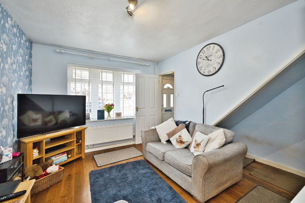 Property photo 2 of 12