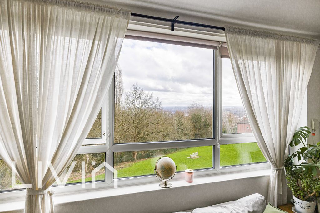 Property photo 2 of 14 120A3566