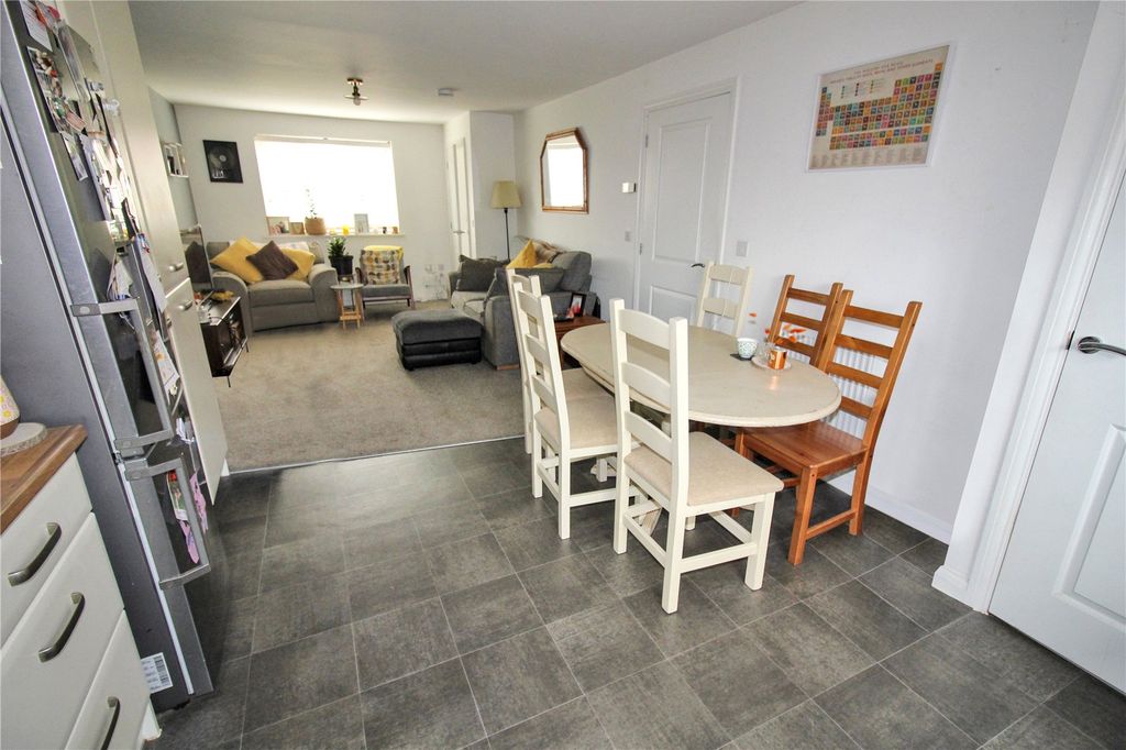 Property photo 3 of 11 Picture No. 04