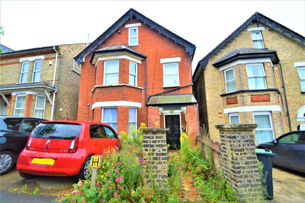 Property photo 1 of 14 Picture No. 05