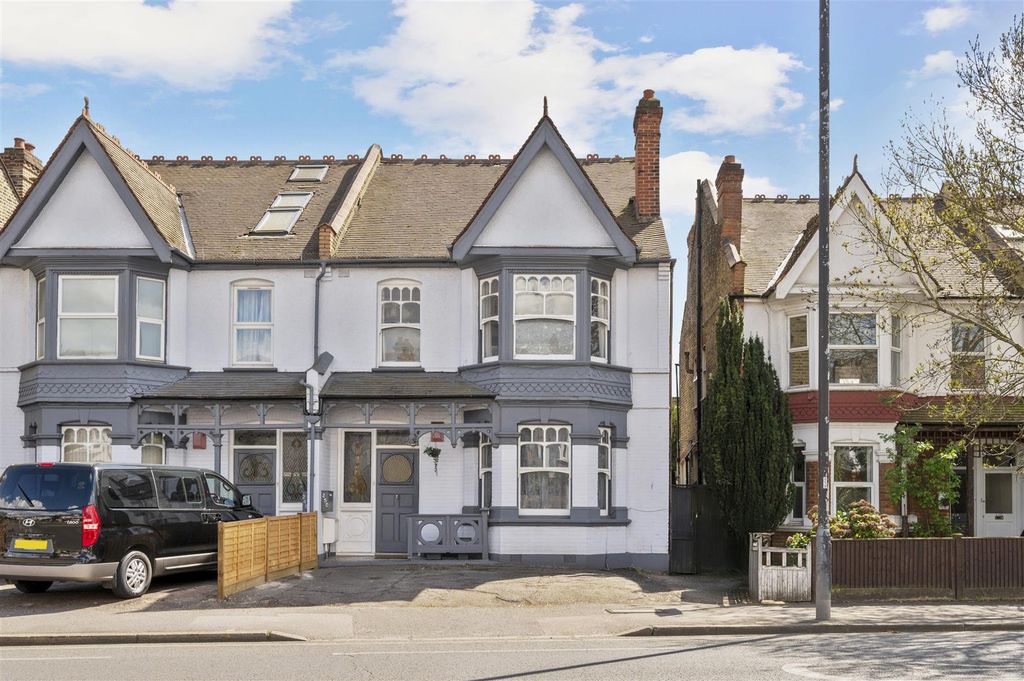 Property photo 1 of 15 4 Albert Grove,2.Jpg