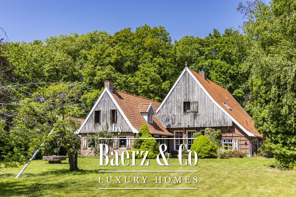 Property photo 1 of 50