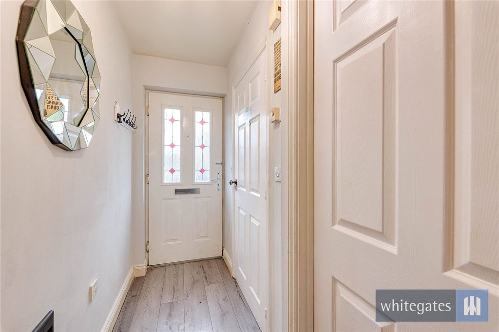 Property photo 2 of 21 Picture No. 22