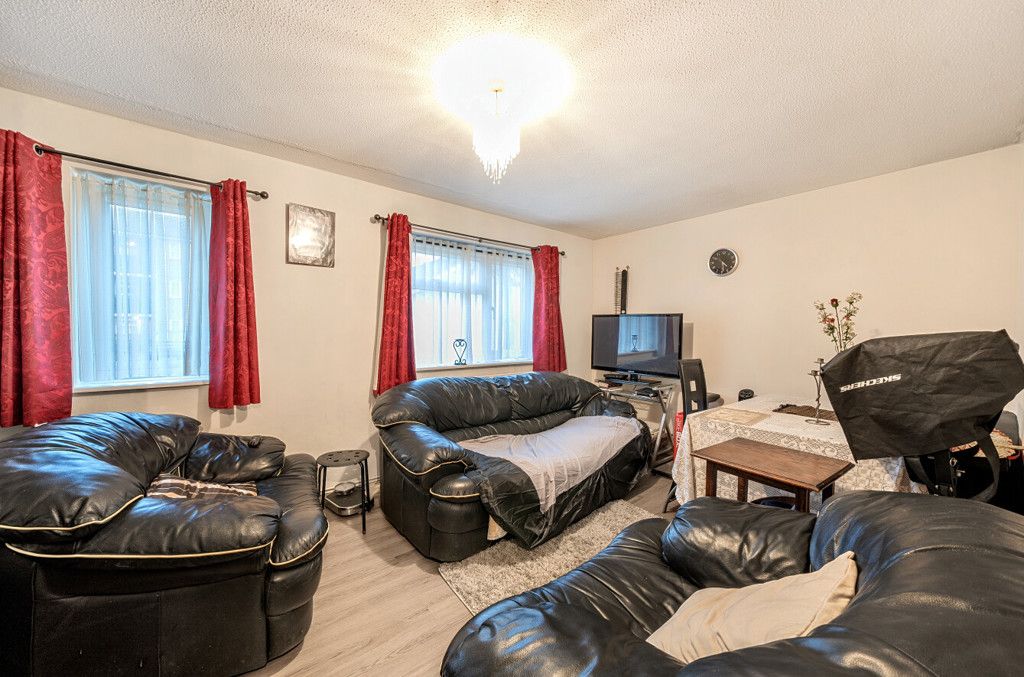 Property photo 2 of 11 Reception Room