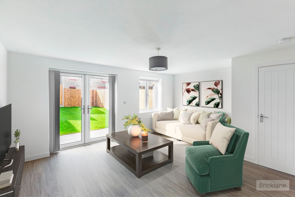 Property photo 2 of 13 Front