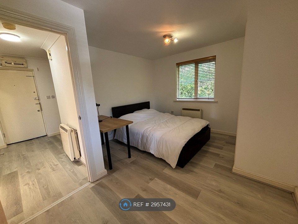 Property photo 3 of 7