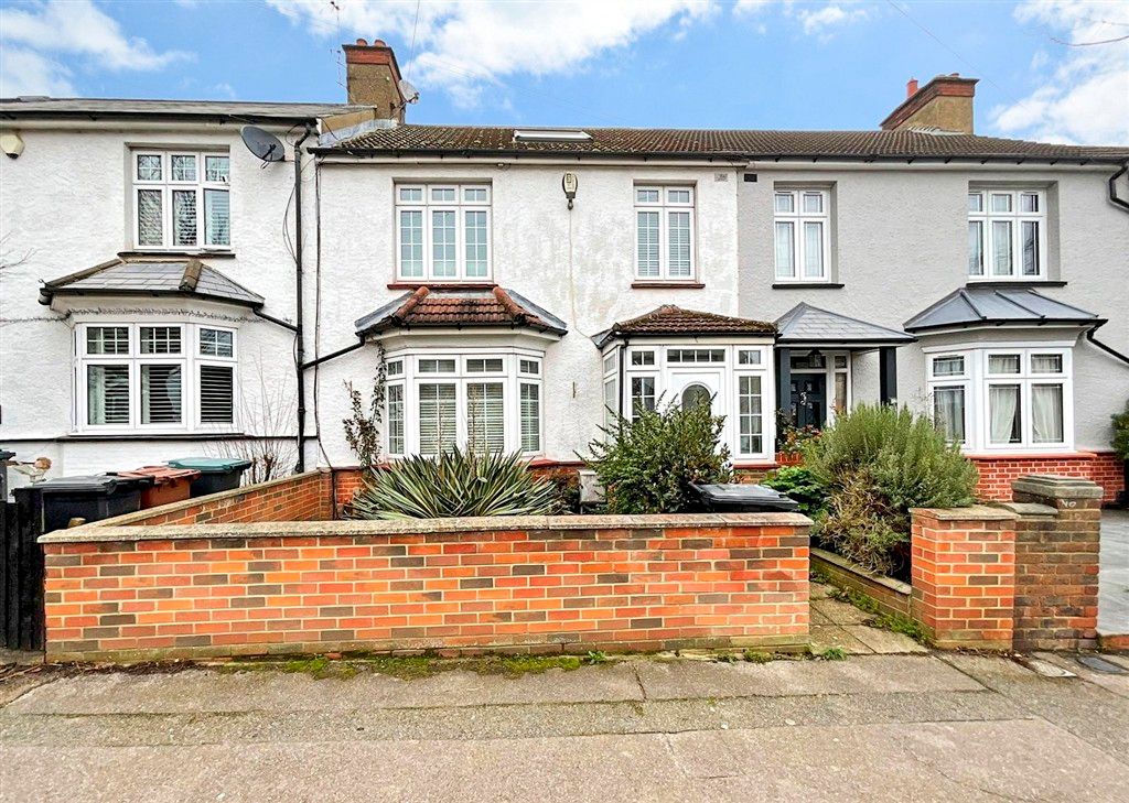 Property photo 1 of 6 Front