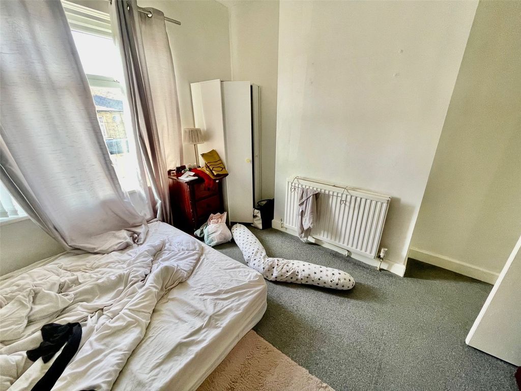Property photo 3 of 7 Picture No. 02