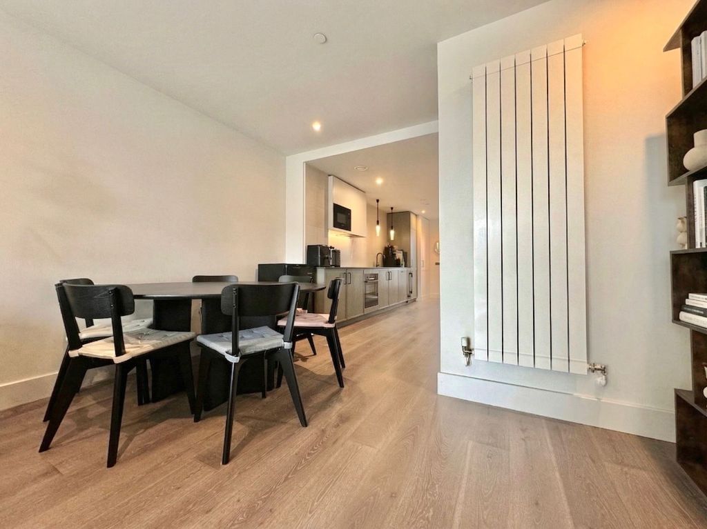 Property photo 3 of 13 Gallery