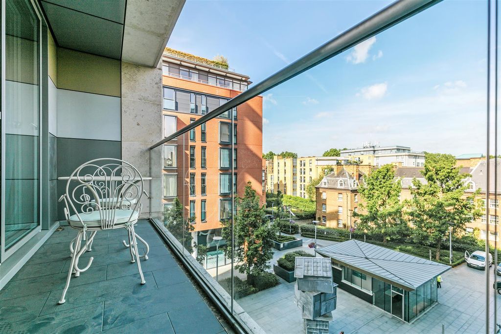 Property photo 2 of 15 Balcony.Jpg