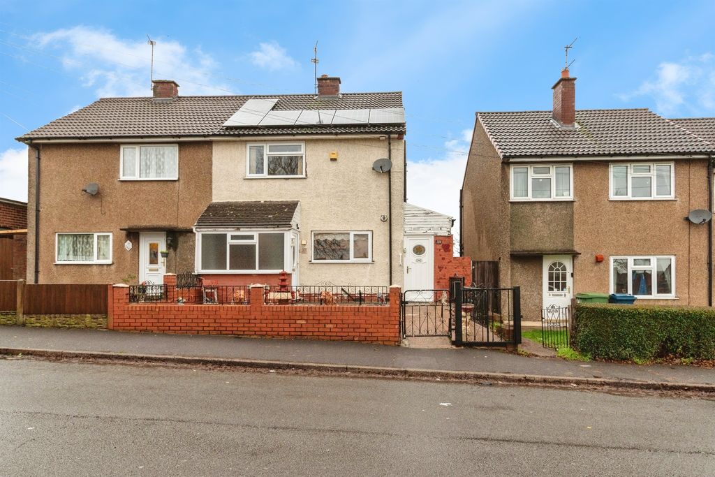 Property photo 1 of 12