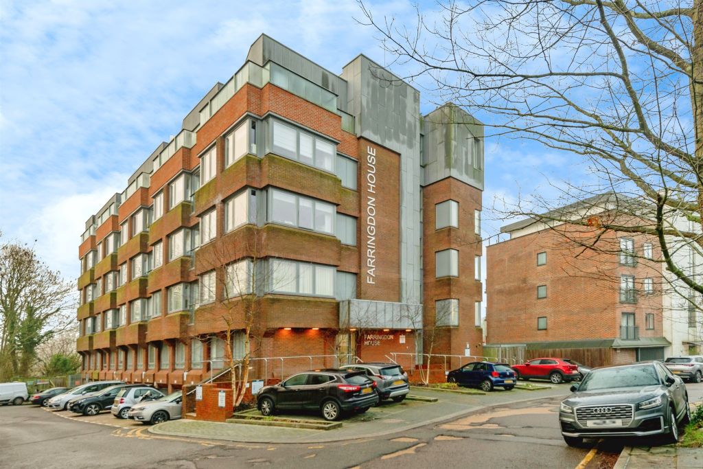 Property photo 1 of 9