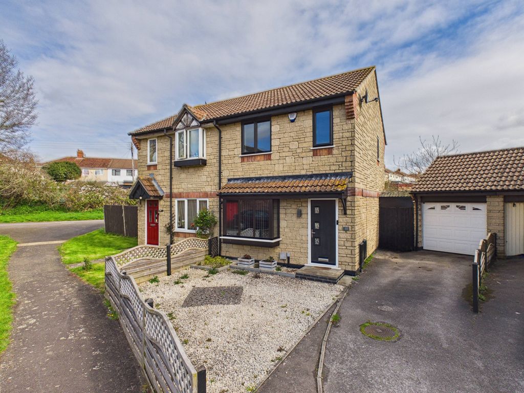 Property photo 1 of 19 Front