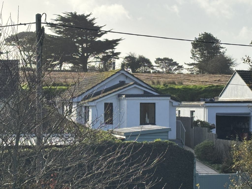 Property photo 1 of 16 2Â Bedroom Bungalow For Sale