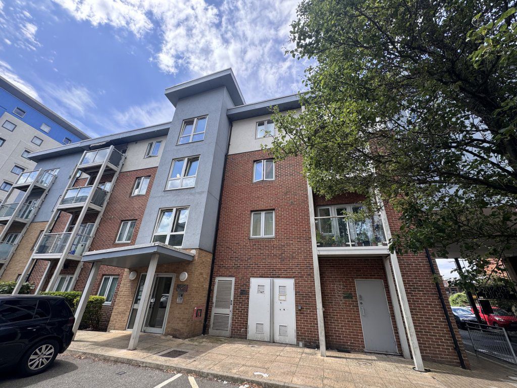 Property photo 1 of 7