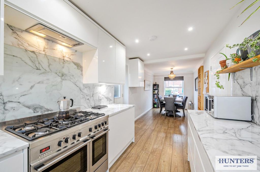 Property photo 3 of 25 24d46669-8165-4362-9F20-0824E13F1688.Jpg