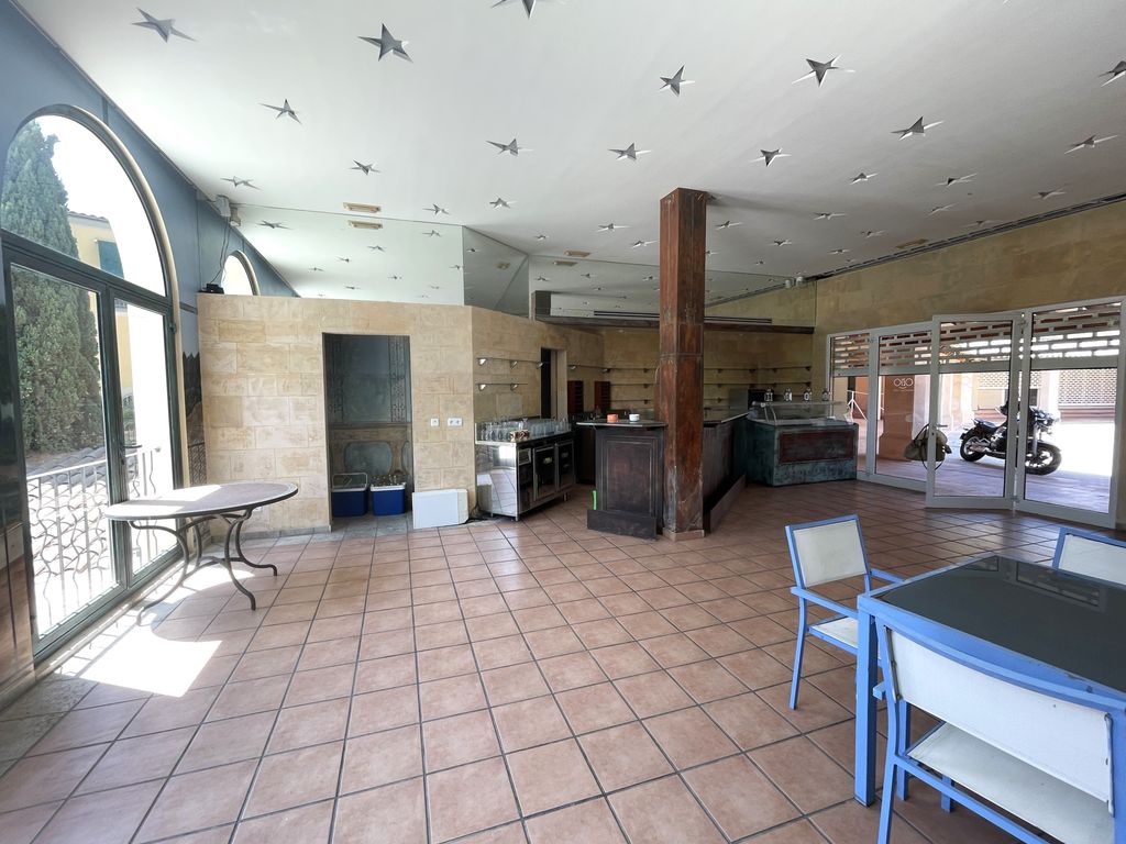 Property photo 3 of 10 P 81957 07.07.25_003.Jpg