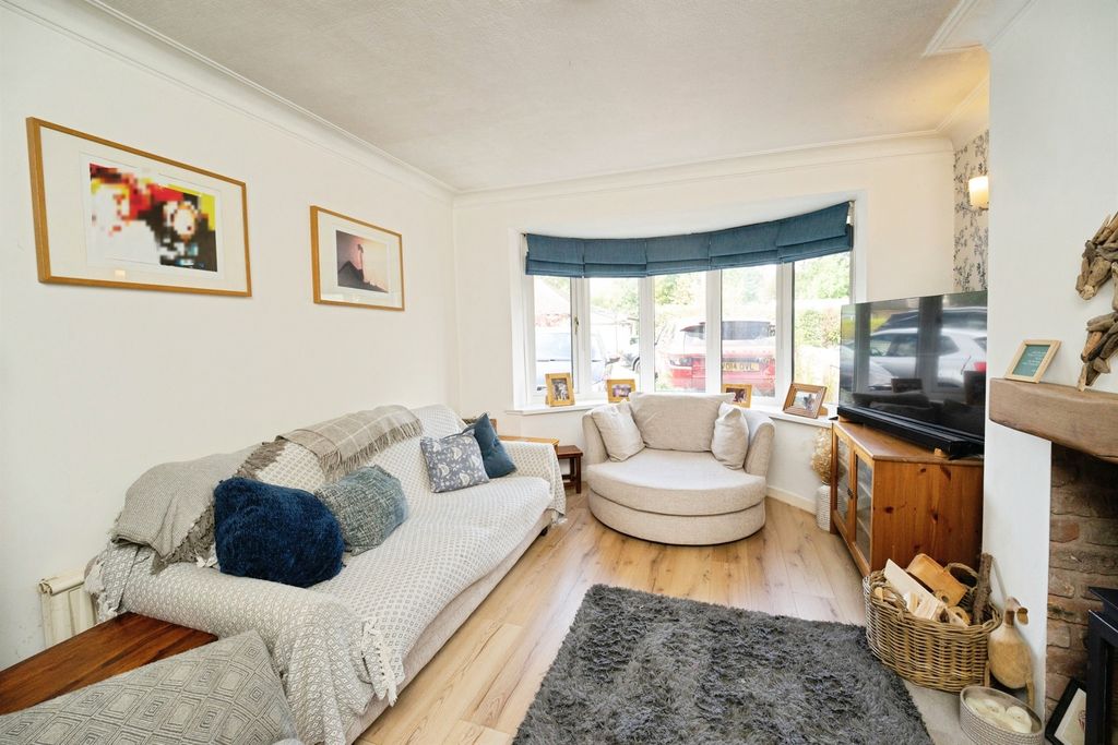 Property photo 2 of 16