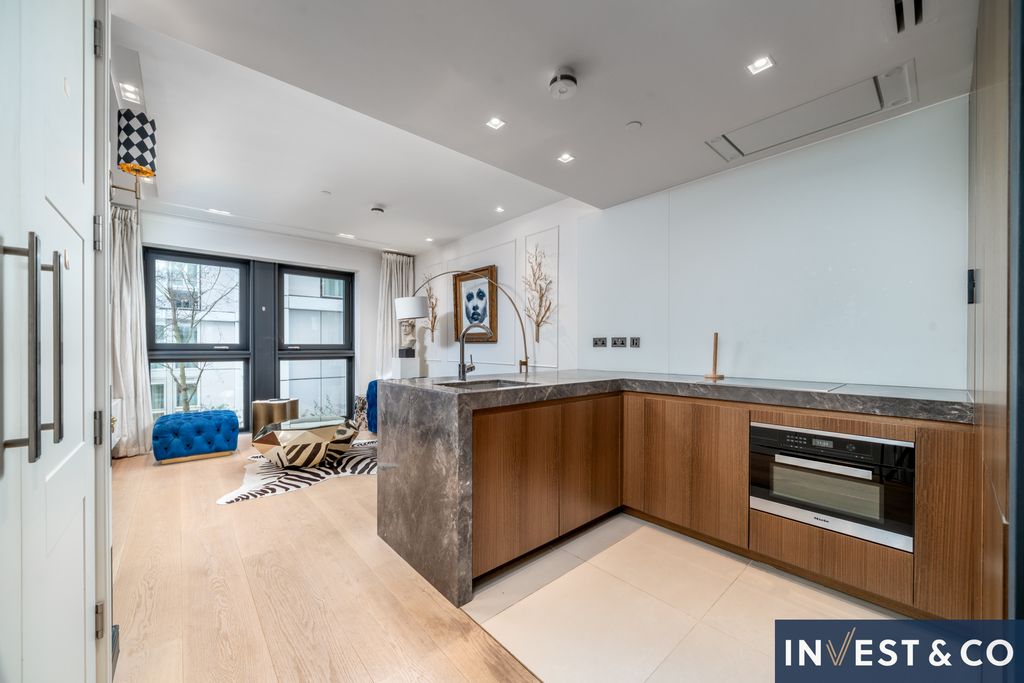 Property photo 2 of 20 Dsc08443-Edit