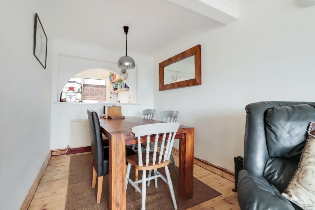 Property photo 3 of 12 Dining Room