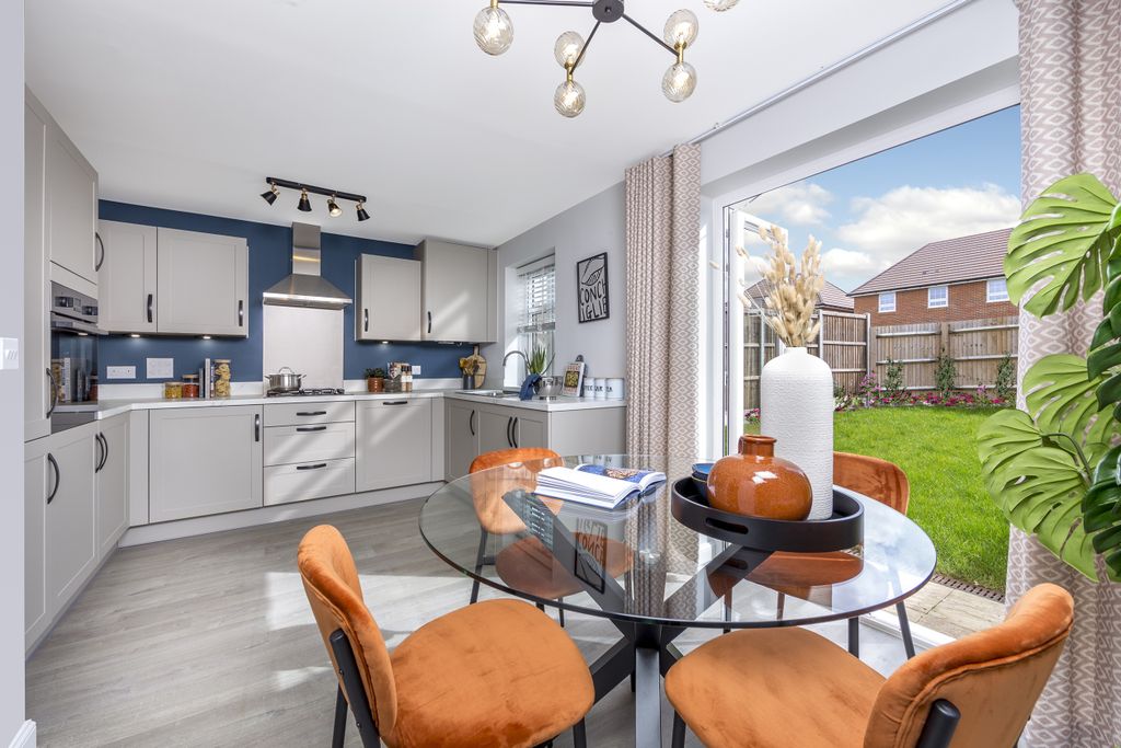 Property photo 1 of 9 Kennett Kitchen