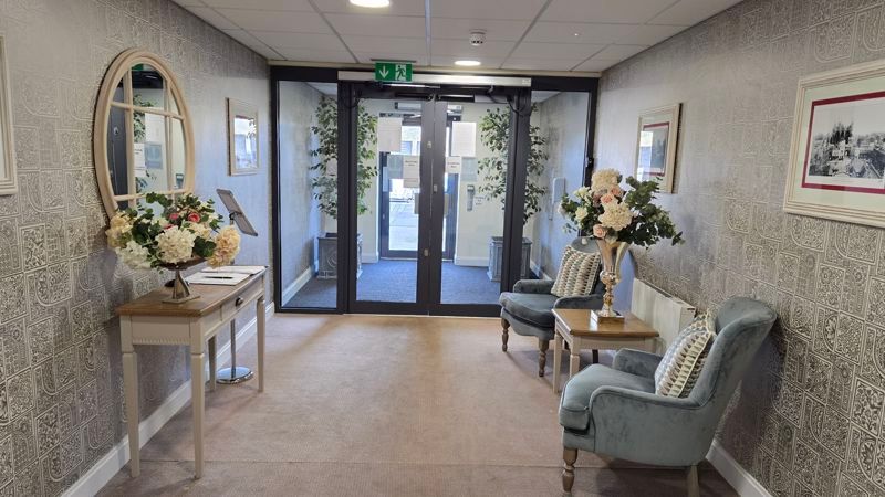 Property photo 3 of 10 Photo 14