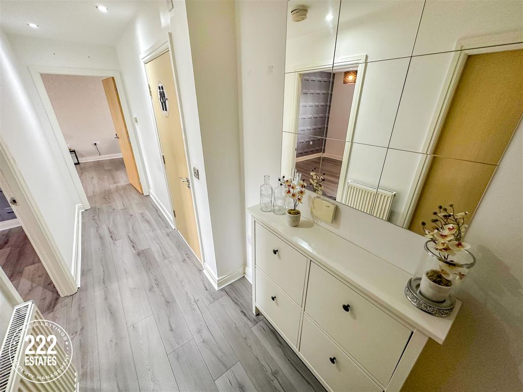 Property photo 2 of 8 Img_3622.Jpg