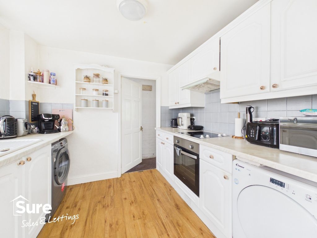 Property photo 3 of 13 1029162