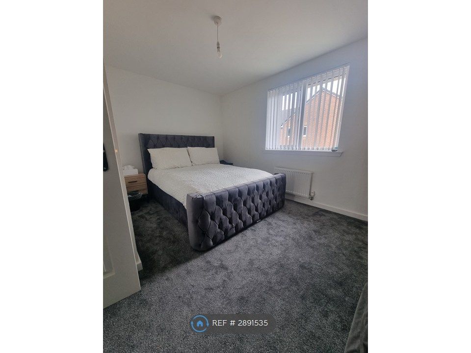 Property photo 2 of 30