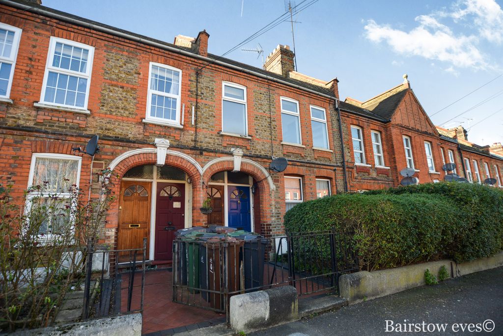 Property photo 2 of 7