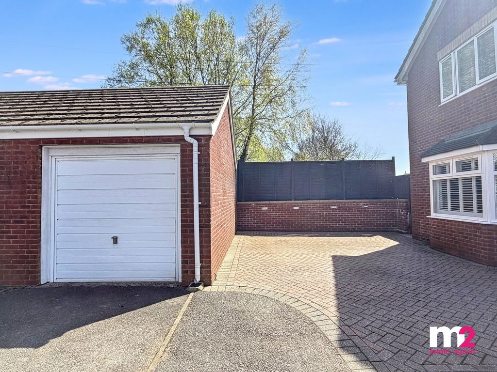 Property photo 3 of 25