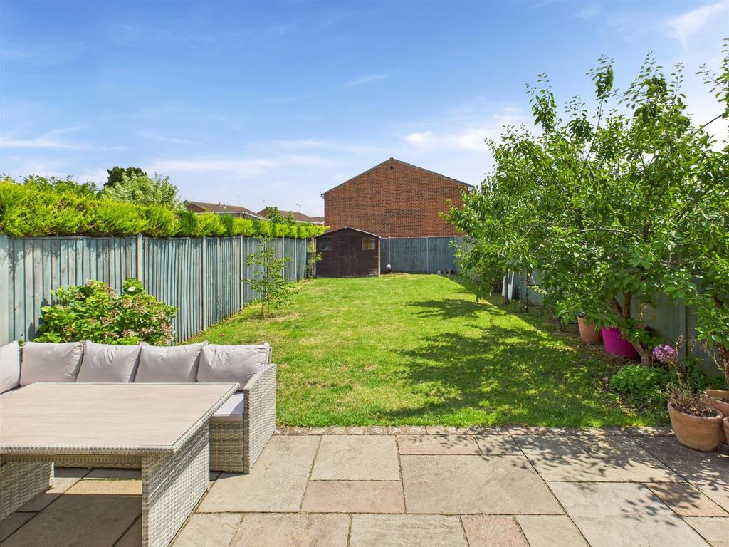 Property photo 3 of 20